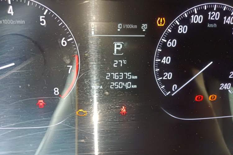 Used Honda Inspire 2019 260TURBO Elegant Edition China VI Emission Standard Odometer Close Up