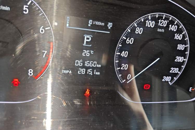 Used Honda Inspire 2019 260TURBO Elegant Edition China VI Emission Standard Odometer Close Up