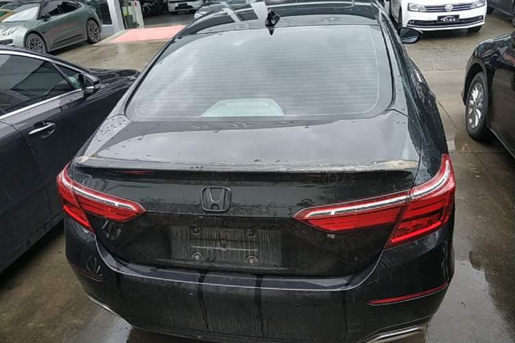 Used Honda Inspire 2019 260TURBO Elegant Edition China VI Emission Standard Rear