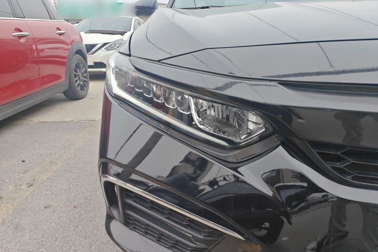 Used Honda Inspire 2019 260TURBO Elegant Edition China V Emission Standard Right Front Headlight