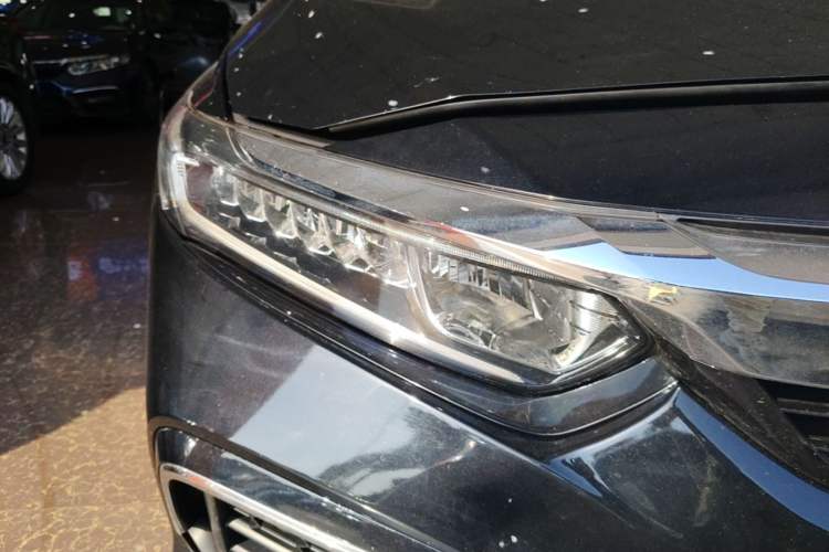 Used Honda Inspire 2019 260TURBO Elegant Edition China VI Emission Standard Right Front Headlight