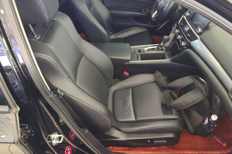 Used Honda Inspire 2019 260TURBO Elegant Edition China VI Emission Standard Right Front Seat