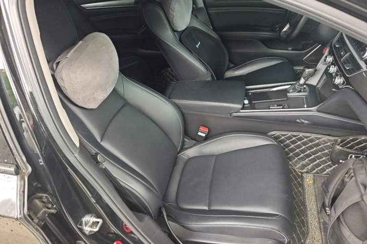 Used Honda Inspire 2019 260TURBO Elegant Edition China VI Emission Standard Right Front Seat
