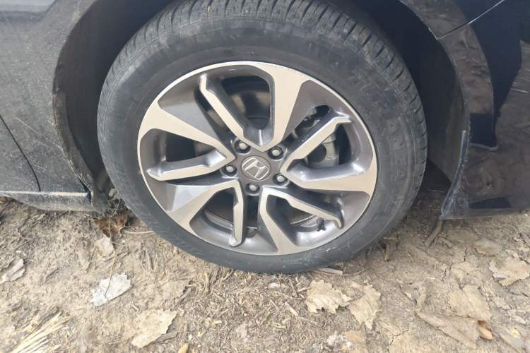 Used Honda Inspire 2019 260TURBO Elegant Edition China VI Emission Standard Right Front Wheel Hub
