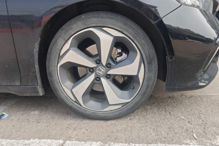 Used Honda Inspire 2019 Rui·Hybrid 2.0L Jing Shang Edition China VI Right Front Wheel Hub
