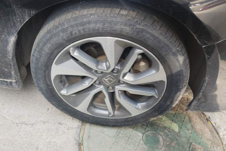 Used Honda Inspire 2019 260TURBO Elegant Edition China VI Emission Standard Right Front Wheel Hub