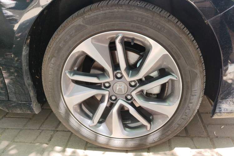Used Honda Inspire 2019 260TURBO Elegant Edition China VI Emission Standard Right Front Wheel Hub