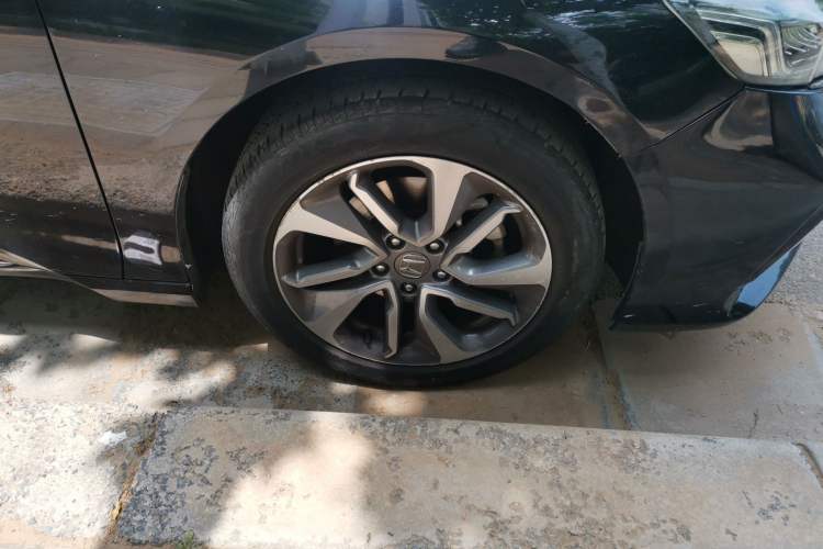 Used Honda Inspire 2019 260TURBO Elegant Edition China VI Emission Standard Right Front Wheel Hub