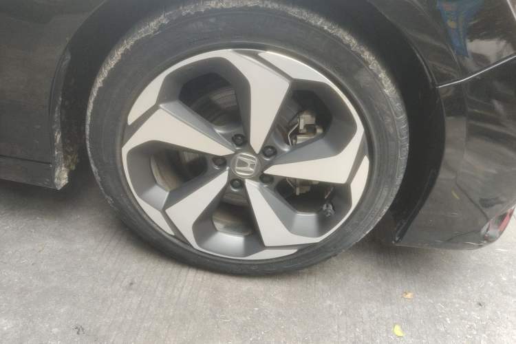 Used Honda Inspire 2019 Rui·Hybrid 2.0L Jing Shang Edition China VI Right Front Wheel Hub