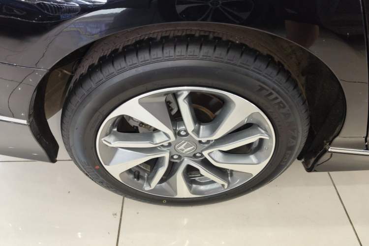 Used Honda Inspire 2019 260TURBO Elegant Edition China VI Emission Standard Right Rear Wheel Hub