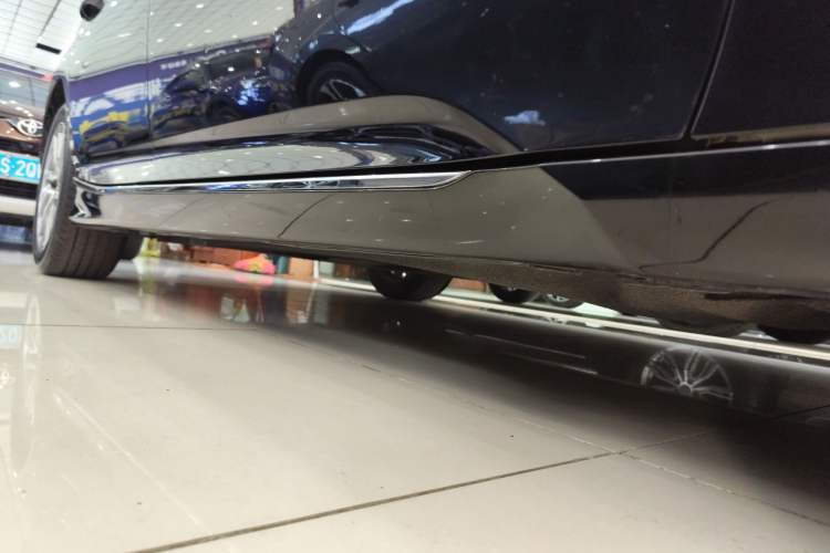 Used Honda Inspire 2019 260TURBO Elegant Edition China VI Emission Standard Right Side Sill