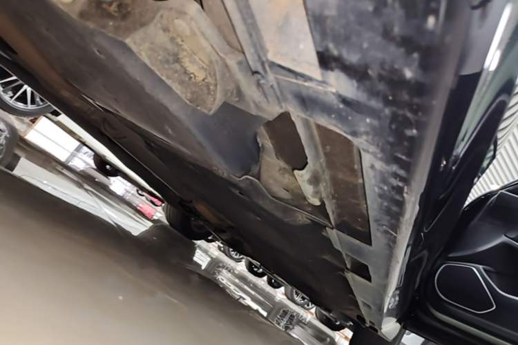 Used Honda Inspire 2019 260TURBO Elite Edition China V Standard Right Side Sill