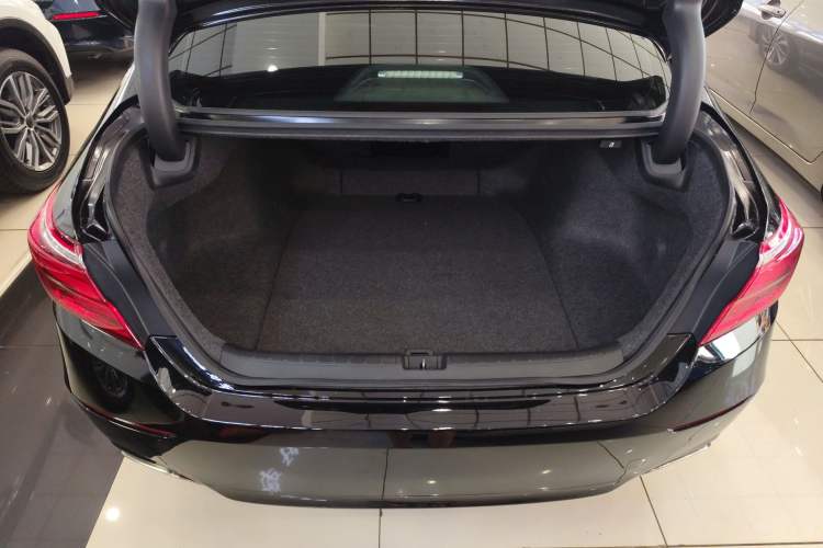 Used Honda Inspire 2019 260TURBO Elegant Edition China VI Emission Standard Trunk