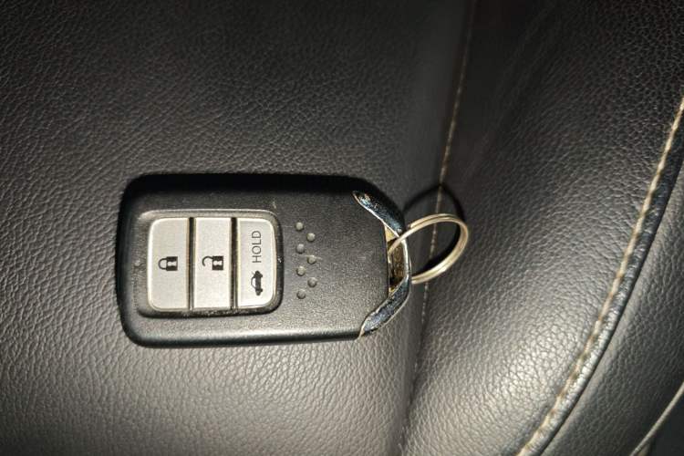 Used Honda Inspire 2019 260TURBO Elegant Edition China VI Emission Standard Vehicle Key