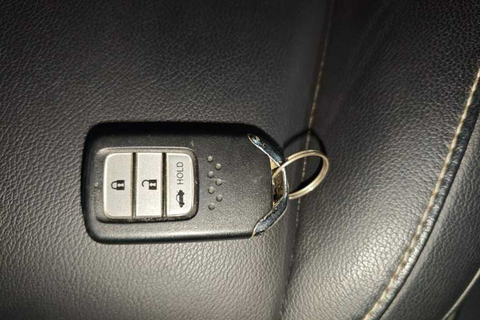 Used Honda Inspire 2019 260TURBO Elegant Edition China VI Emission Standard Vehicle Key