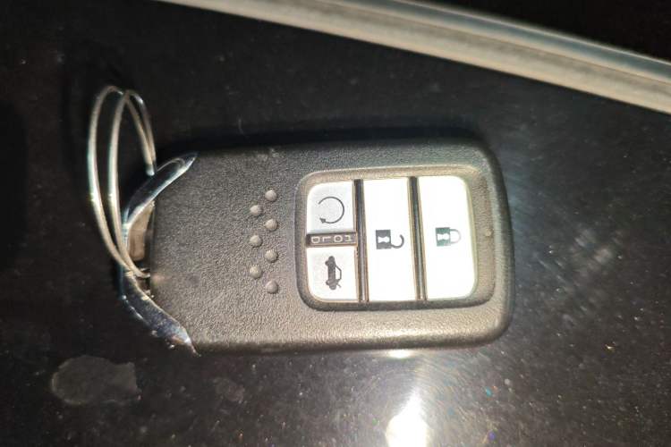 Used Honda Inspire 2019 260TURBO Elegant Edition China VI Emission Standard Vehicle Key