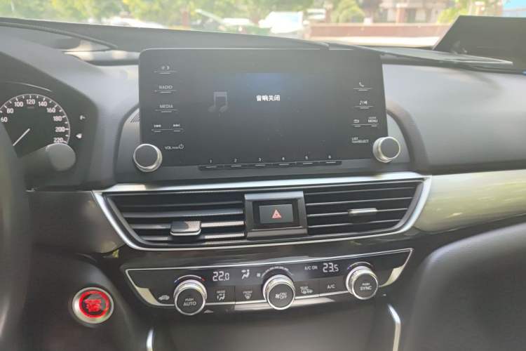 Used Honda Inspire 2019 260TURBO Elegant Edition China VI Emission Standard Audio And AC Panel