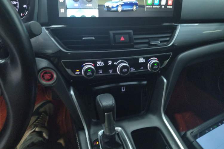 Used Honda Inspire 2019 260TURBO Elegant Edition China VI Emission Standard Audio And AC Panel