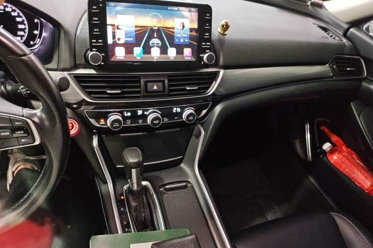 Used Honda Inspire 2019 260TURBO Elegant Edition China VI Emission Standard Audio And AC Panel