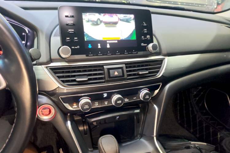 Used Honda Inspire 2019 260TURBO Elegant Edition China VI Emission Standard Audio And AC Panel