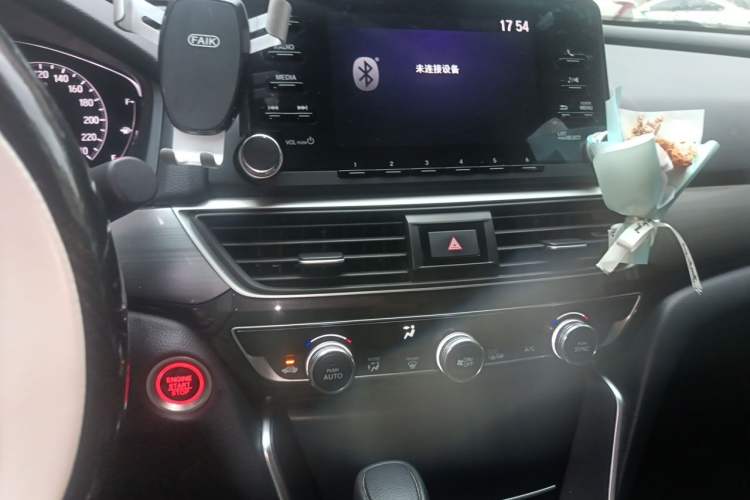 Used Honda Inspire 2019 260TURBO Elegant Edition China VI Emission Standard Audio And AC Panel