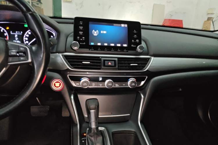 Used Honda Inspire 2019 260TURBO Elegant Edition China VI Emission Standard Audio And AC Panel