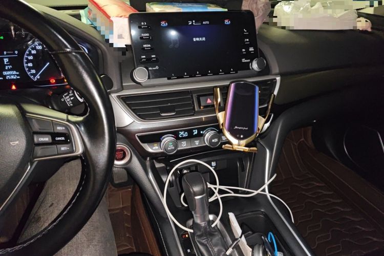 Used Honda Inspire 2019 260TURBO Elegant Edition China VI Emission Standard Audio And AC Panel