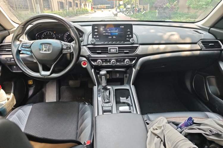 Used Honda Inspire 2019 260TURBO Elegant Edition China VI Emission Standard Center Console