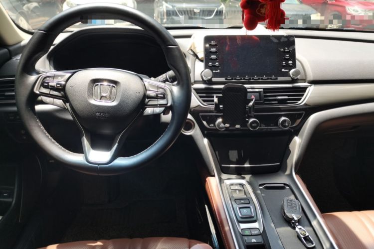 Used Honda Inspire 2019 Rui·Hybrid 2.0L Jing Shang Edition China VI Center Console