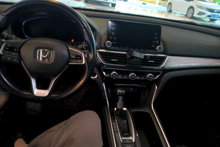 Used Honda Inspire 2019 260TURBO Elegant Edition China VI Emission Standard Center Console