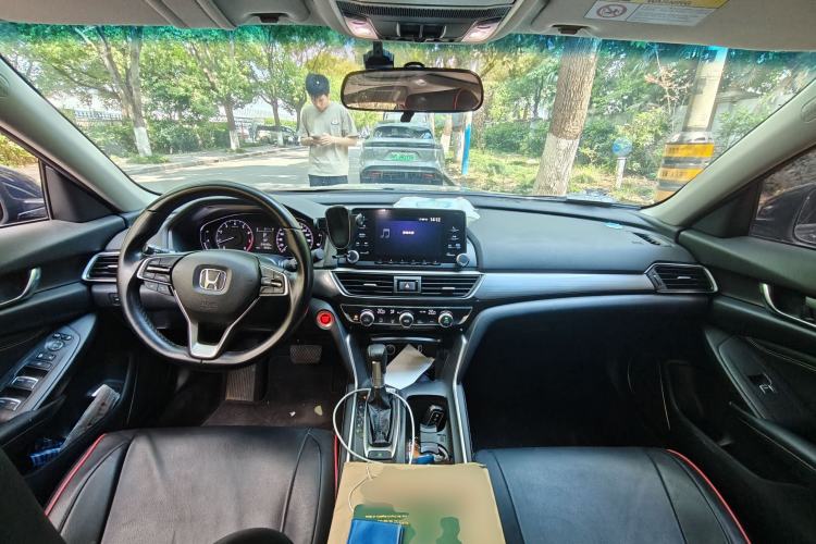 Used Honda Inspire 2019 260TURBO Elegant Edition China VI Emission Standard Center Console