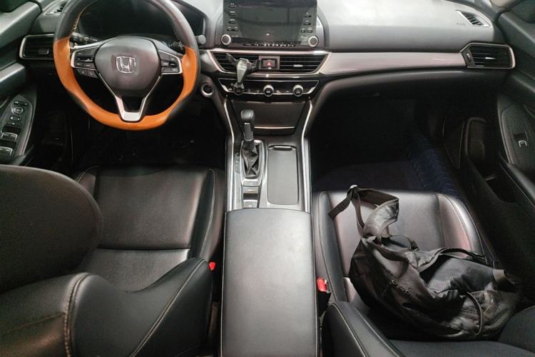 Used Honda Inspire 2019 260TURBO Elegant Edition China VI Emission Standard Center Console