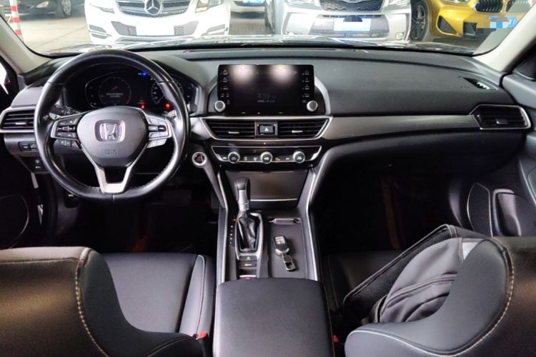 Used Honda Inspire 2019 260TURBO Jingyue Edition China VI Center Console