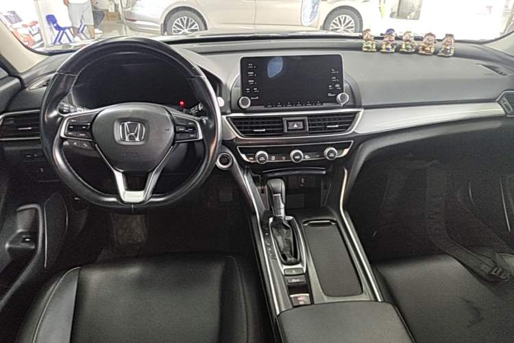 Used Honda Inspire 2019 260TURBO Elegant Edition China VI Emission Standard Center Console
