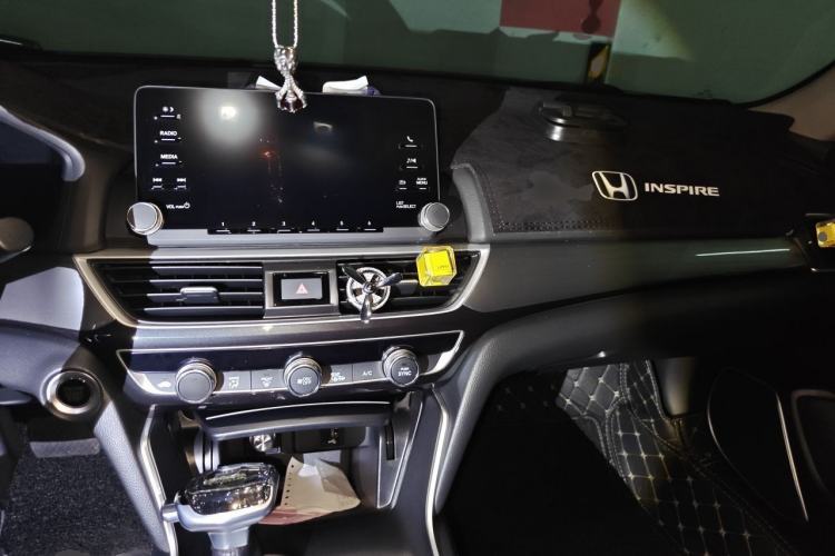 Used Honda Inspire 2019 260TURBO Elegant Edition China V Emission Standard Center Console