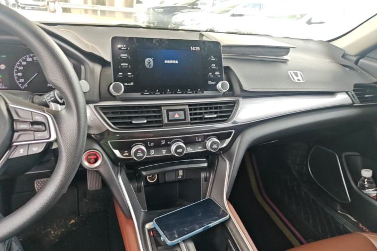 Used Honda Inspire 2019 Rui·Hybrid 2.0L Jingya Edition China VI Center Console