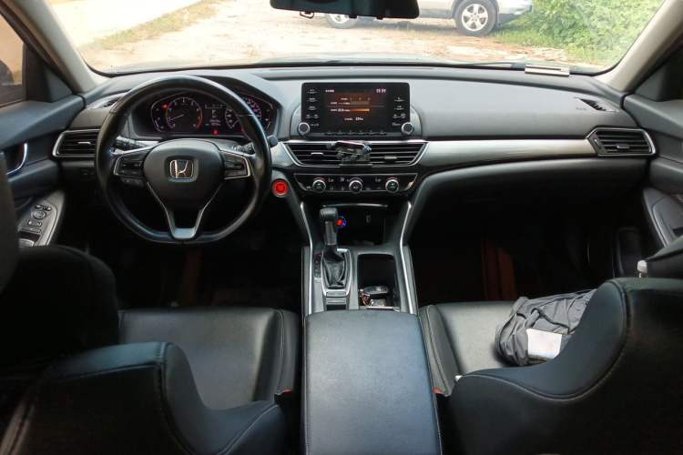 Used Honda Inspire 2019 260TURBO Elegant Edition China VI Emission Standard Center Console