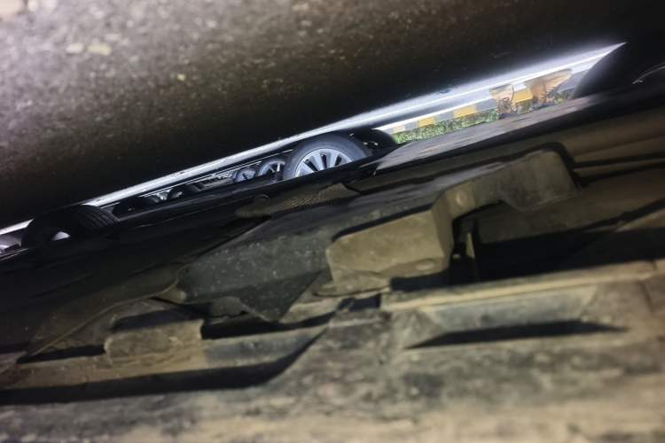 Used Honda Inspire 2019 Rui·Hybrid 2.0L Jingyue Edition China VI Emission Standard Chassis Rear Right