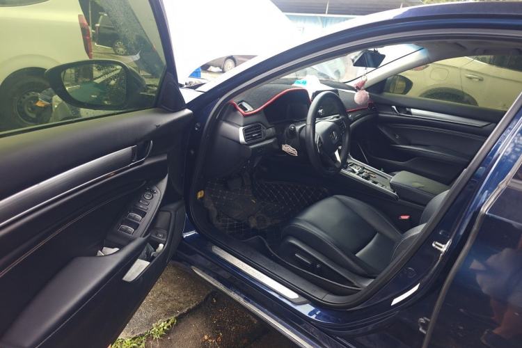 Used Honda Inspire 2019 260TURBO Elite Edition China V Standard Driver Seat