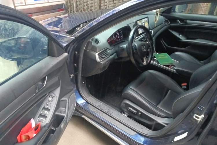 Used Honda Inspire 2019 260TURBO Elegant Edition China VI Emission Standard Driver Seat