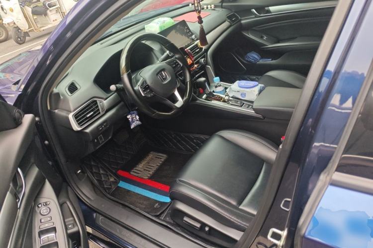 Used Honda Inspire 2019 260TURBO Elegant Edition China VI Emission Standard Driver Seat