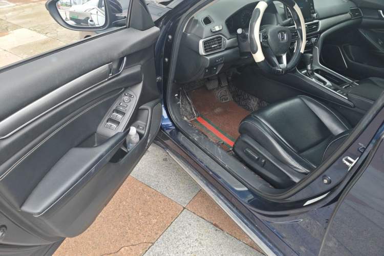Used Honda Inspire 2019 260TURBO Elegant Edition China VI Emission Standard Driver Seat