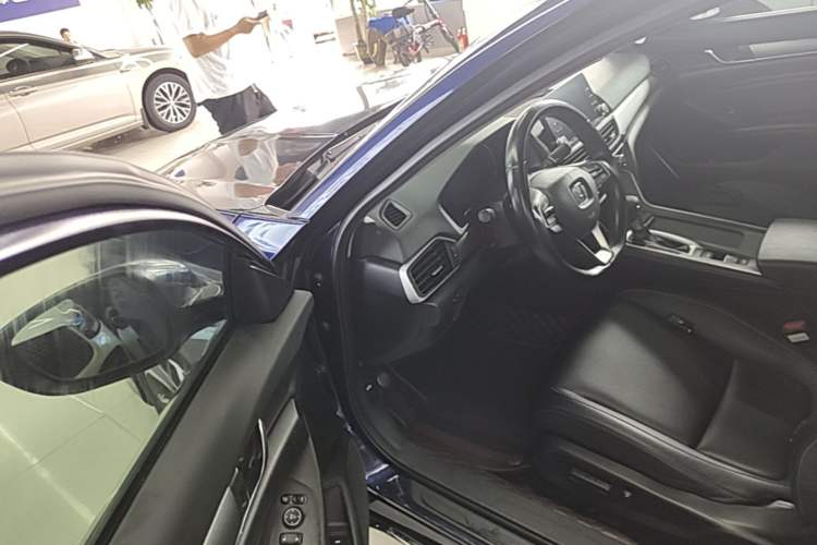 Used Honda Inspire 2019 260TURBO Elegant Edition China VI Emission Standard Driver Seat