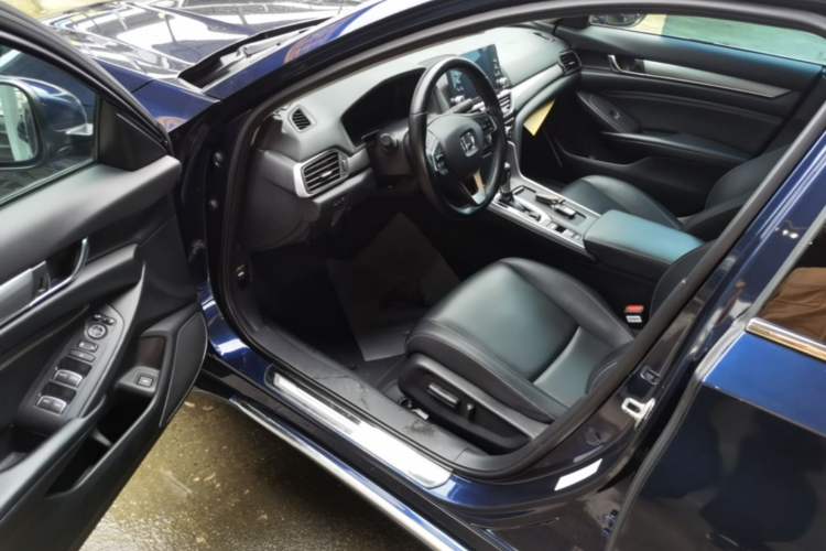 Used Honda Inspire 2019 260TURBO Elegant Edition China VI Emission Standard Driver Seat
