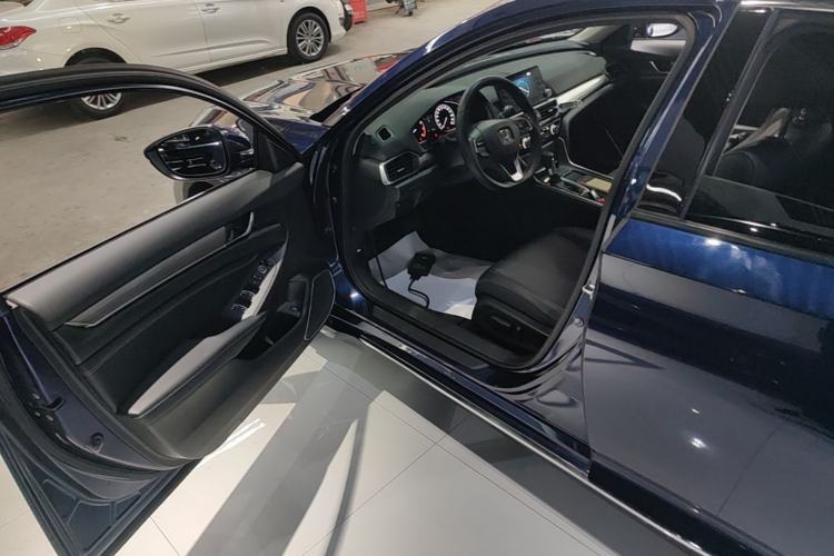 Used Honda Inspire 2019 260TURBO Elegant Edition China VI Emission Standard Driver Seat
