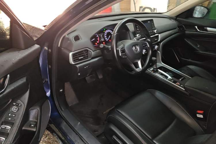 Used Honda Inspire 2019 260TURBO Elegant Edition China VI Emission Standard Driver Seat