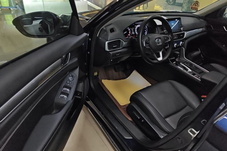 Used Honda Inspire 2019 260TURBO Elegant Edition China VI Emission Standard Driver Seat