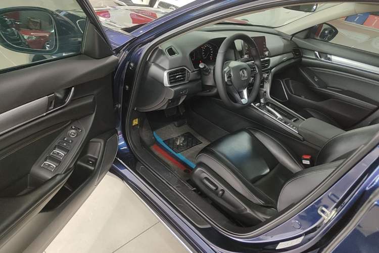 Used Honda Inspire 2019 260TURBO Elegant Edition China VI Emission Standard Driver Seat