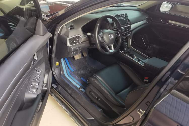 Used Honda Inspire 2019 260TURBO Elegant Edition China VI Emission Standard Driver Seat