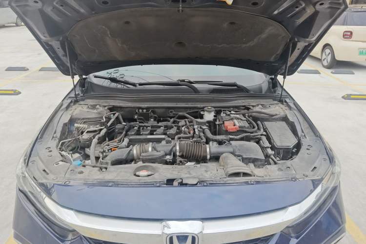 Used Honda Inspire 2019 260TURBO Elegant Edition China VI Emission Standard Engine Bay
